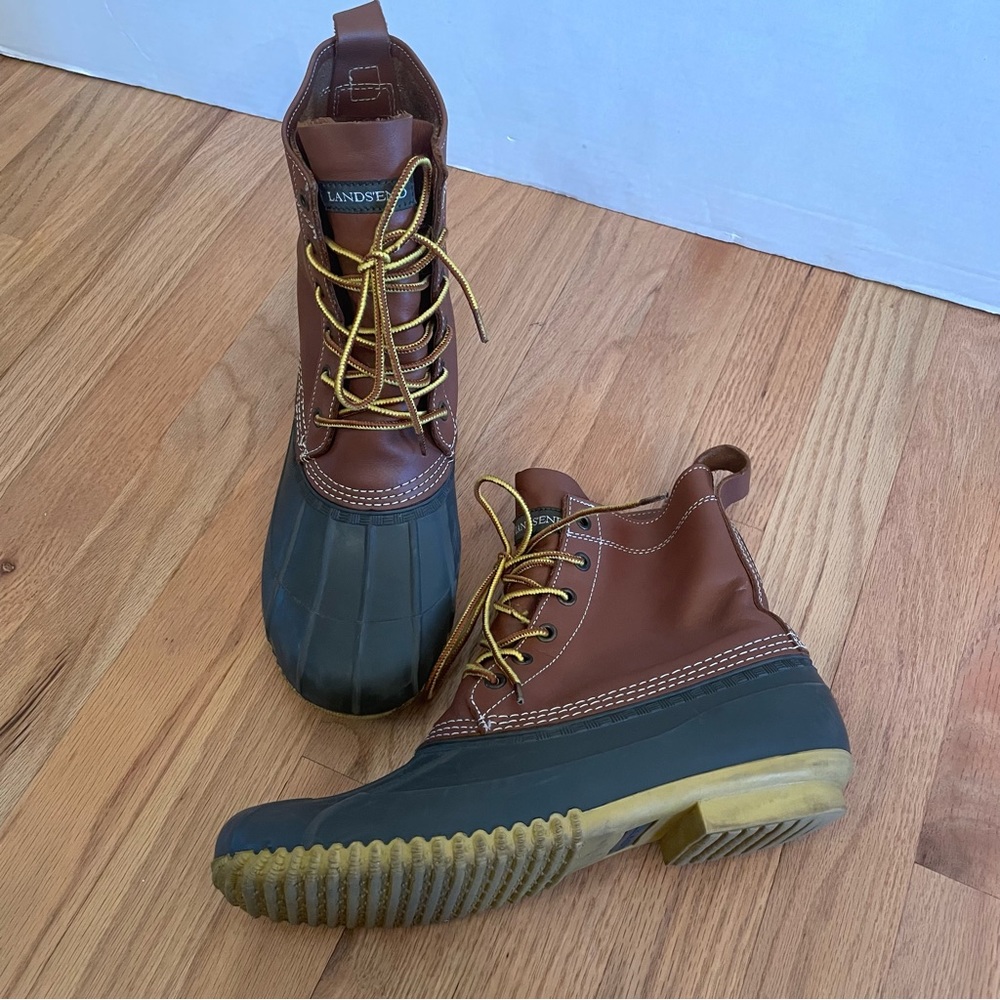 Womens Lands End duck boots size 10